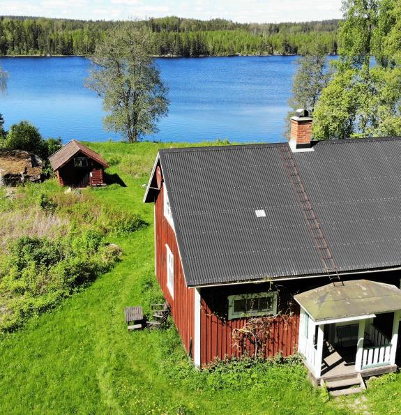 Stensjön - Großes Schwedenhaus buchen in sonniger Einzellage direkt am See, 
Kanu und Angelboot.